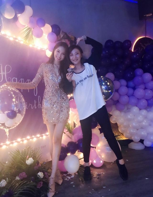 郭艾伦女友爆出,1.77米,100斤重,网友:太瘦了,觉得前女友好