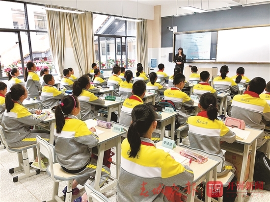 五华区再添一所优质民办学校!华山中学开学首招4个班