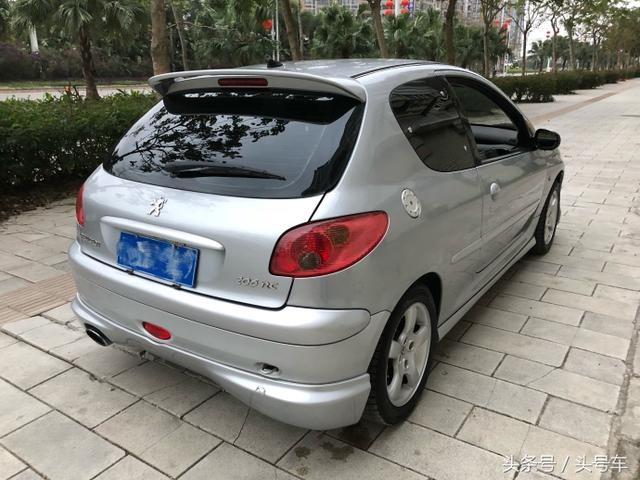 三门四座!高性能车型标致206rc实拍