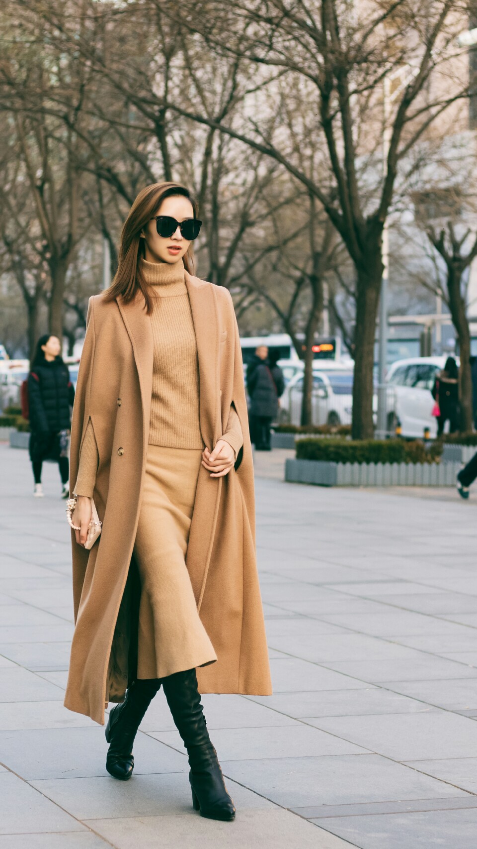 街拍:行走的杂志封面!小姐姐们气质不输专业model