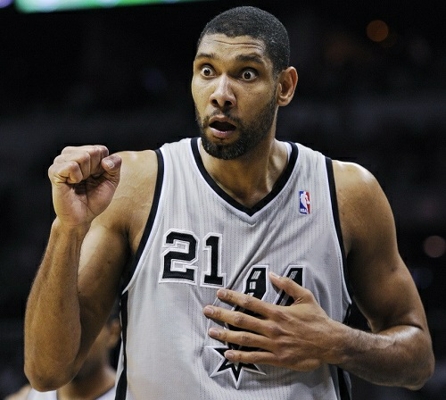 当然邓肯在球场上的表情包远不止这些,小编也知道现在的网友们都是