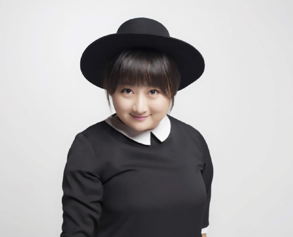 两次搭档唐嫣,李沁是她的好姐妹,配角专业户臧洪娜的逆袭之路