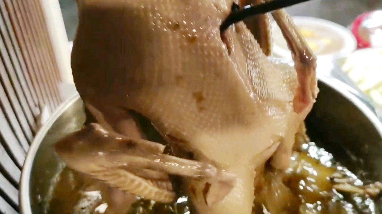 盐水鹅怎么做好吃?饭店大厨教你详细做法