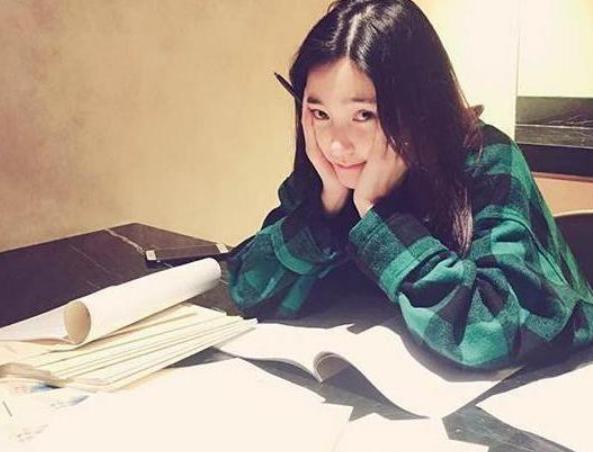 一起来看看王丽坤的豪宅:装修简约时尚有个性,这样的设计太美了