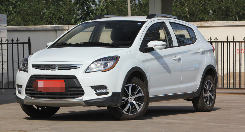 符合年轻人审美的力帆x50,造型非常新颖,车身上的轮廓富有张力