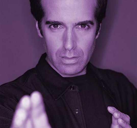 魔术师大卫发声支持反性侵,转头被曝曾性侵未成年