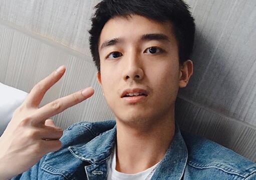 恋梦空间郭蓉小姐姐喜欢的人是他,罗堃煜现实中是个高学历暖男