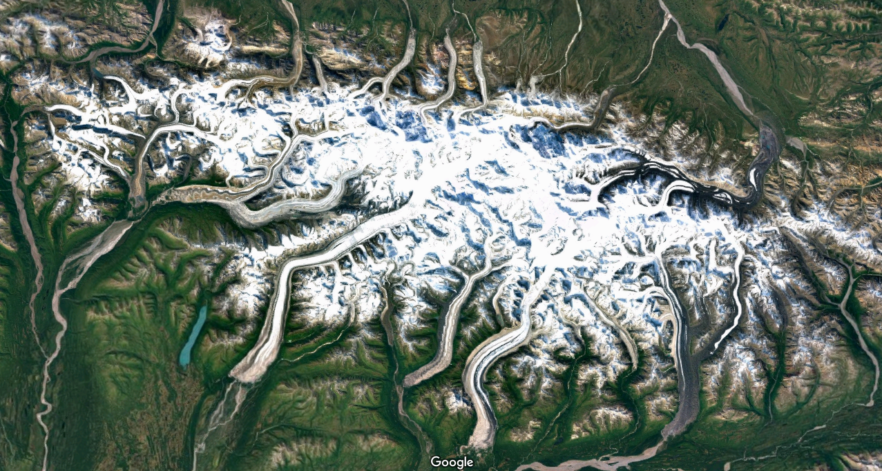谷歌地图看地球:雪峰和冰川互相掩映的北美洲第一高峰