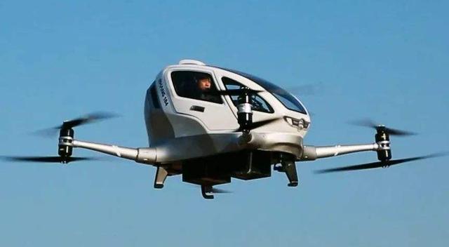 火箭玩够了!马斯克宣布推纯电飞机,五年内实现,运用特斯拉技术