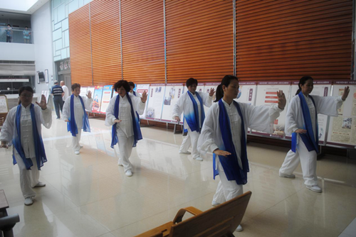 盐城市大丰中医院举办中医药养生互动体验活动