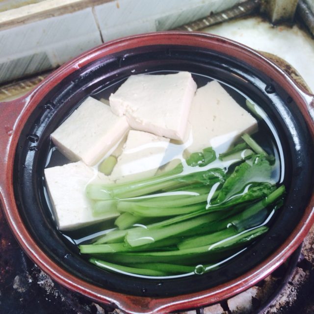 砂锅小白菜豆腐,清汤清水却营养美味