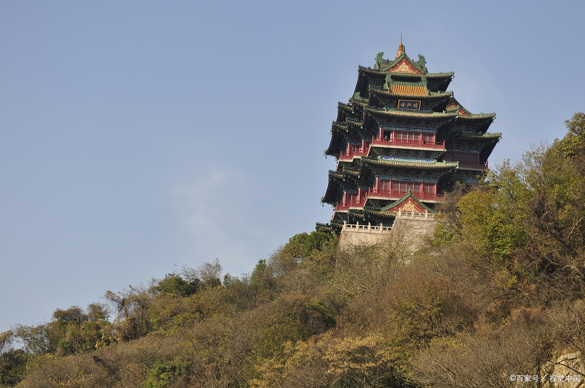 阅江楼:观江景,品历史  在繁忙的都市生活中,我们时常渴望寻觅一处能