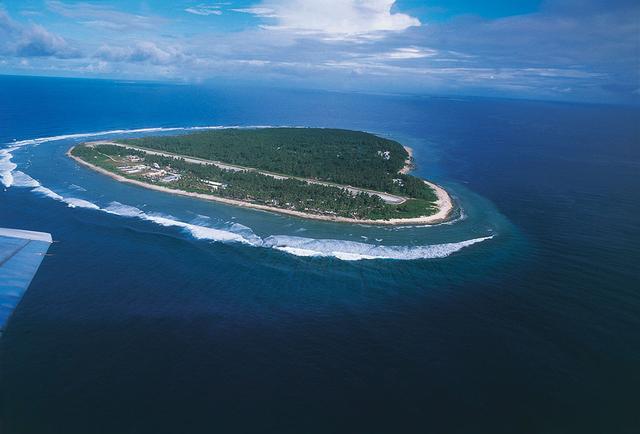 世界上最漂亮的岛屿,存在最奇怪的货币交易:用石头买房子娶老婆