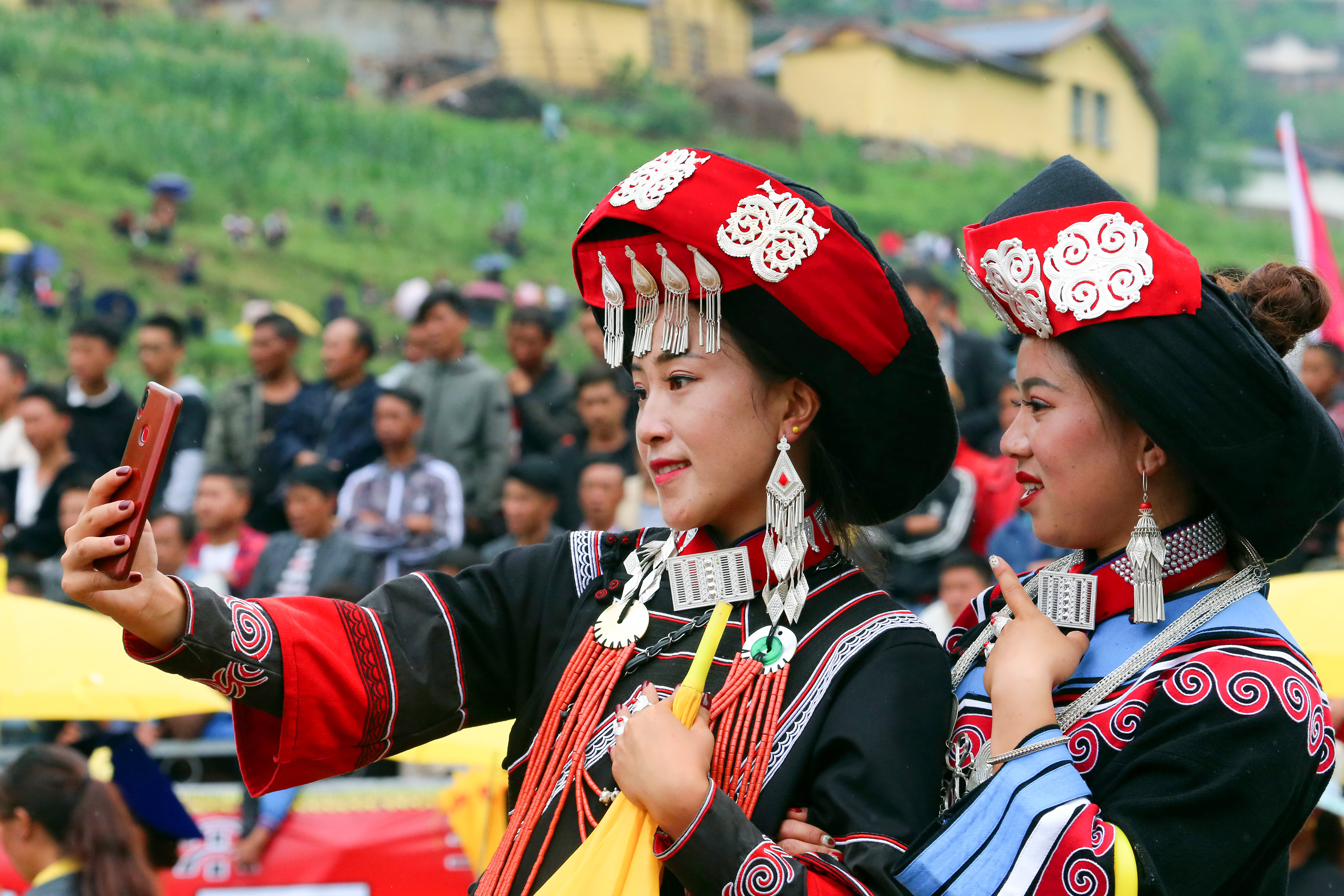 凉山彝族风俗图片