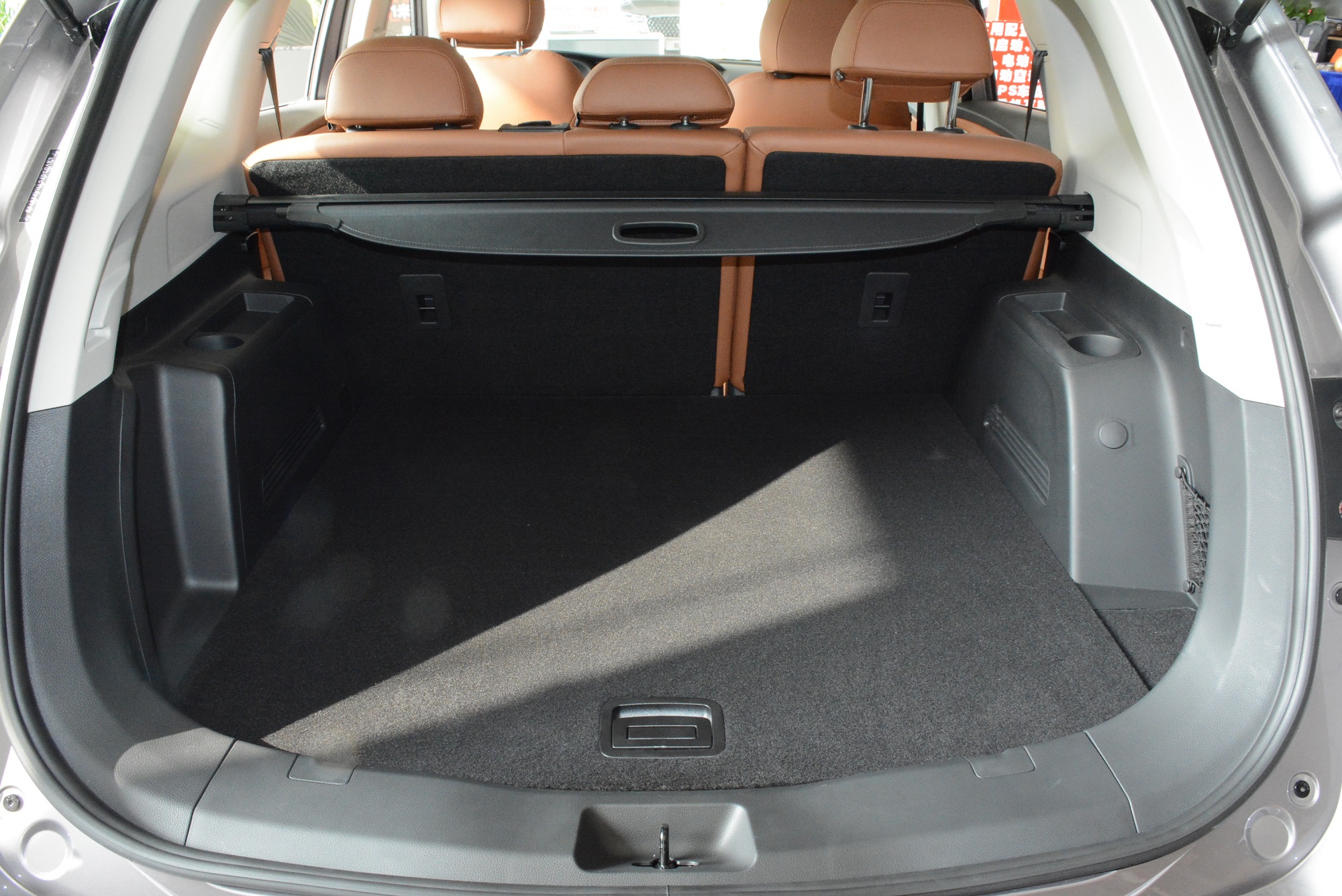 宝沃bx7(2016款)五座豪华四驱版,包牌价19.68万出售