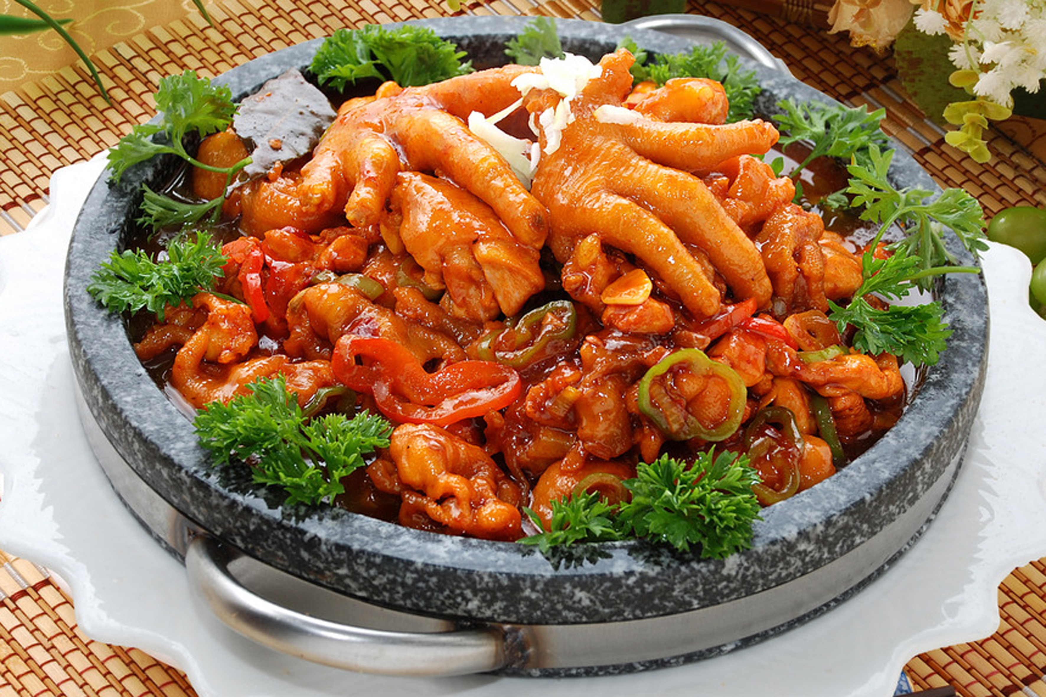 石板脱骨凤爪 石板脱骨凤爪:营养,健康,美容养颜