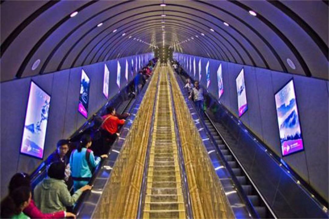 世界上创6个之最,天门山的穿山电梯,网友:不用转99道弯了!