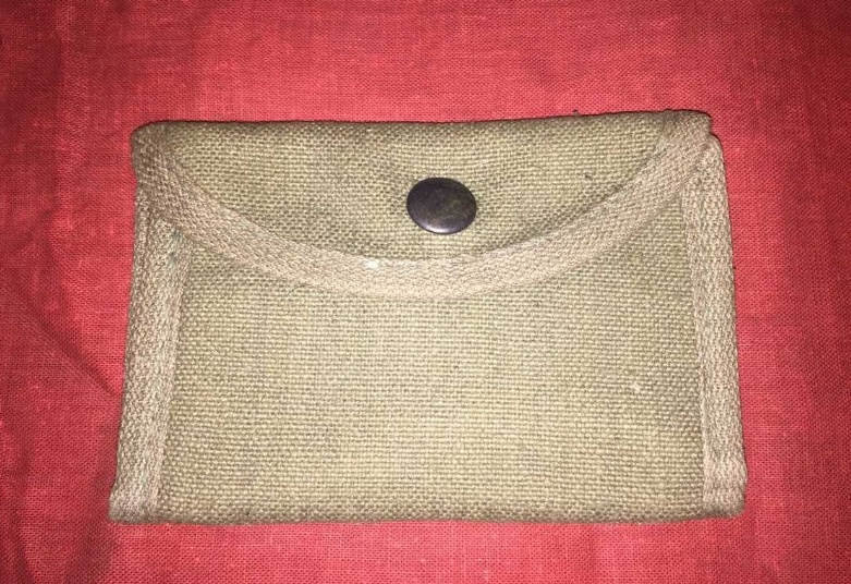 黄埔军校学员的军刀. 转载自百家号作者:娱史讲座