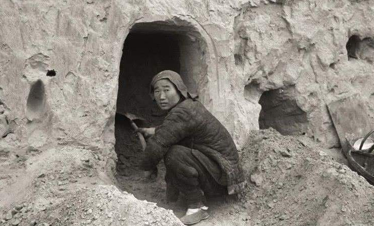 古代灾民吃的"观音土",吃了不管饱,还有难以忍受的副作用