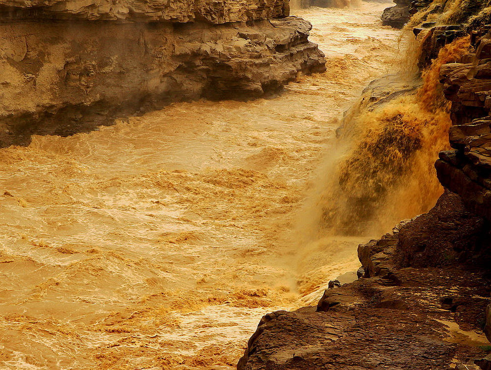 全球最"脏"的河,印度有两条,中国黄河为何也"上榜"?
