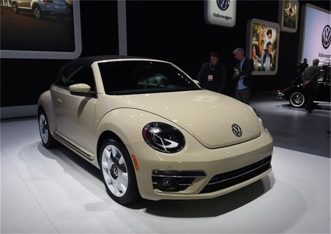 大众敞篷车又要火,外形酷似宝马mini,配12.t不足19万