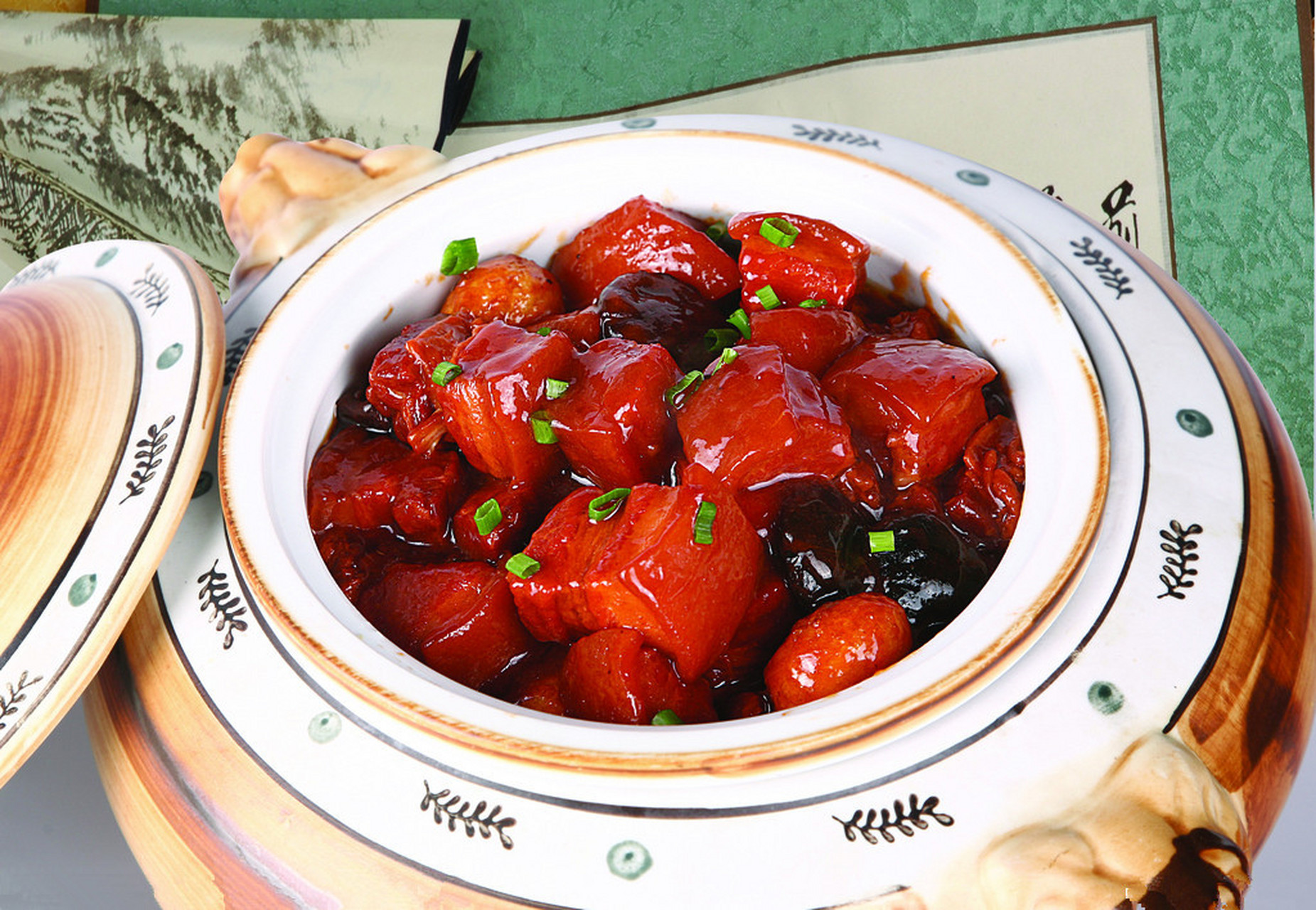 长沙味道#毛氏红烧肉又名毛家红烧肉,是一道色香味俱全的传统名肴