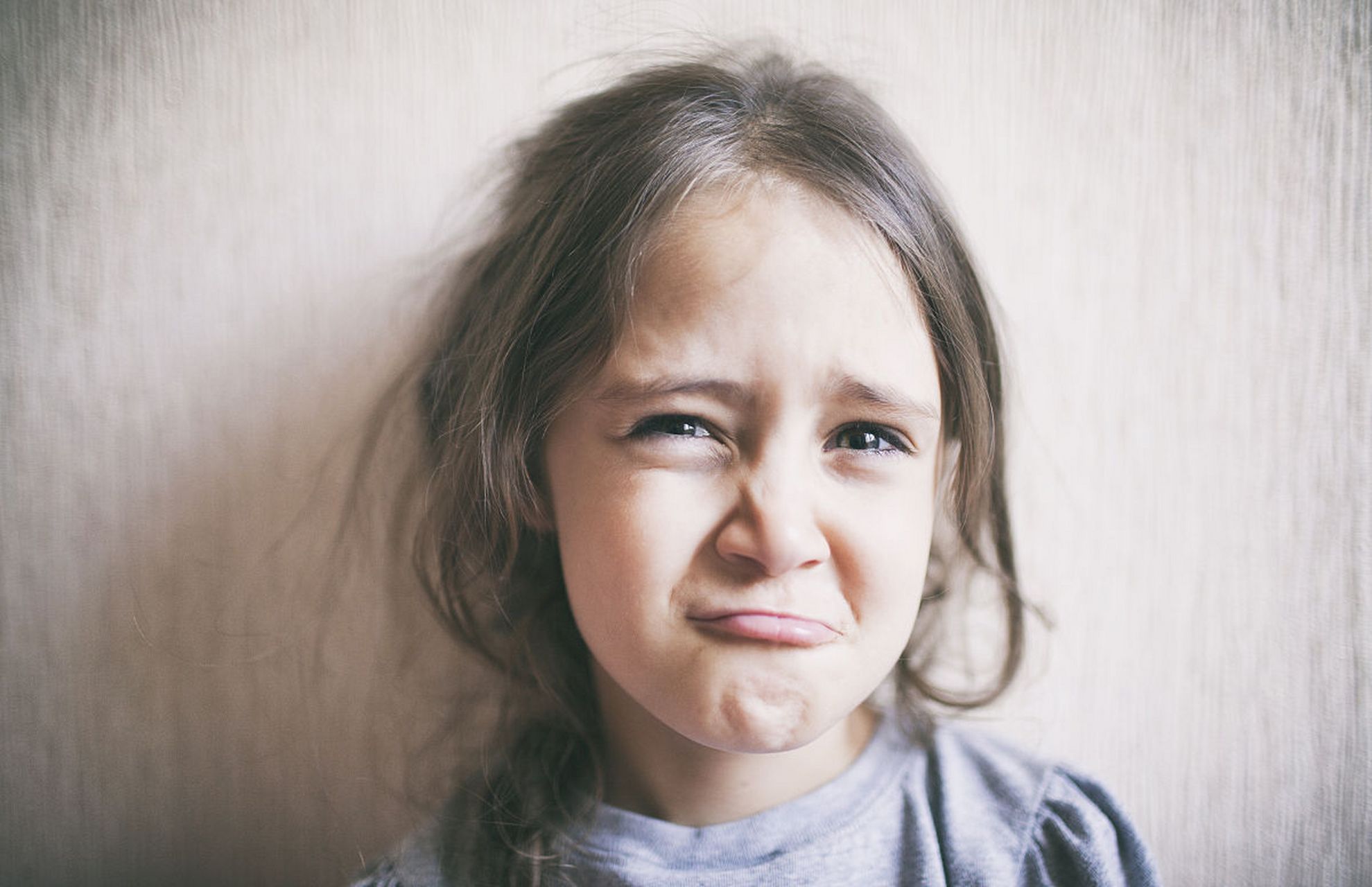 大家好!我是贵阳精神科医生郑蕾,其实孩子患上抑郁并不难冶!