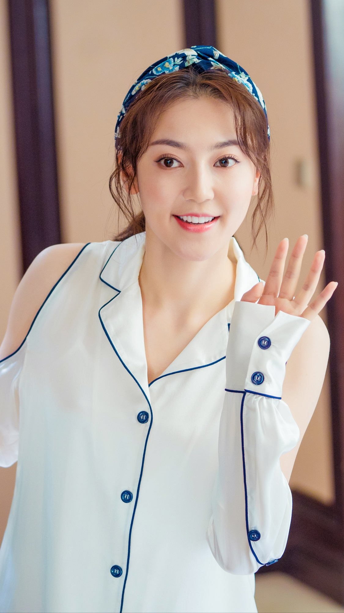 清新靓丽,优雅迷人——黄梦莹