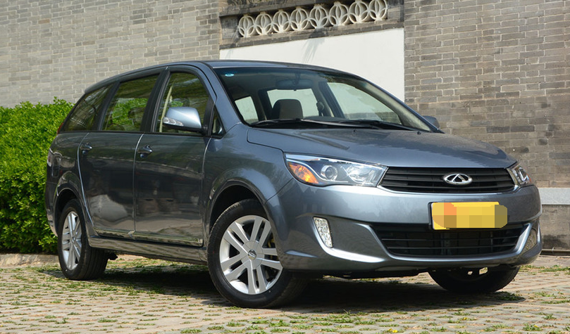 外观时尚大气的艾瑞泽m7,看起来就很上档次,沉稳中带着锐利