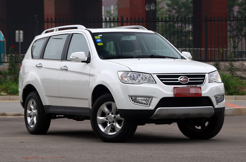 外观可以给满分,几乎什么人都能开,停在哪里都不觉得比别人的车丑.