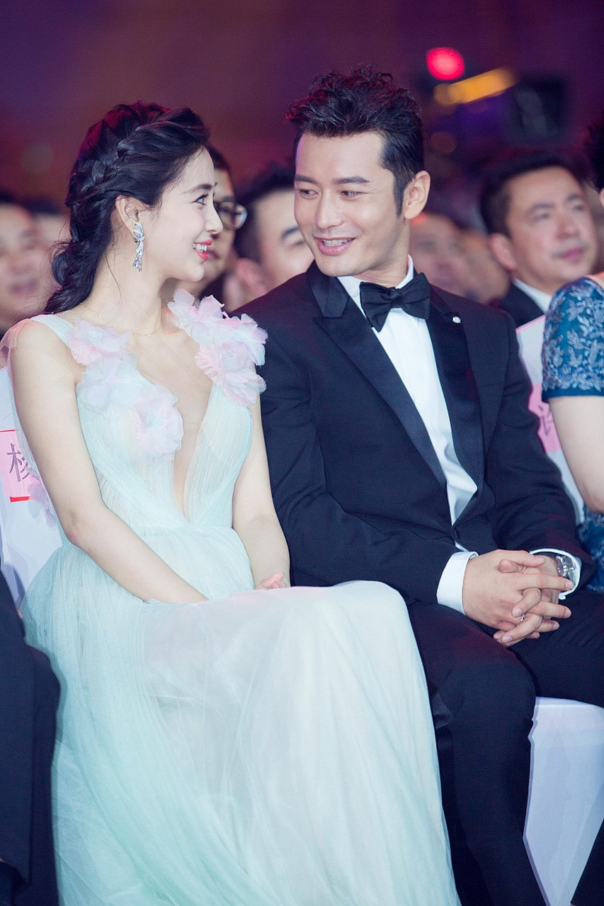 黄晓明有点大男子主义,杨颖也是个坚强的女人,不会听从黄晓明的指挥.