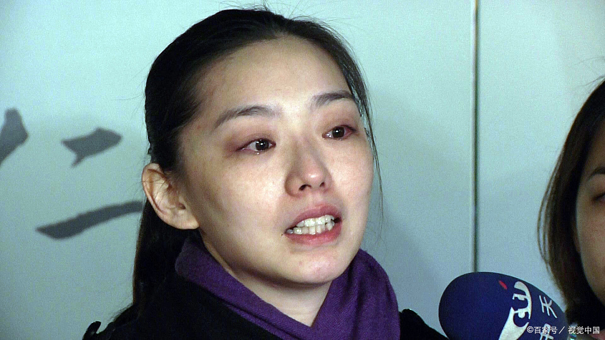 拼多多女孩凌晨猝死:拿命换钱,就怕没命花