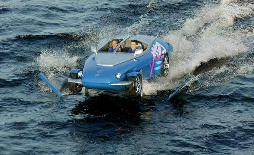 原来水上的豪车是这样的,网友:简直是比兰博基尼还帅