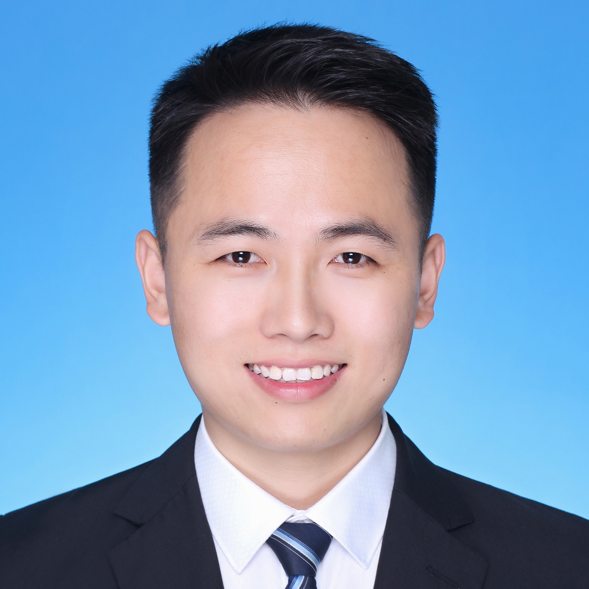 上海财税李兴臣 03-1210:32