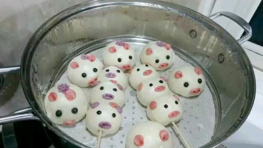 外面卖的卡通豆沙包,教你在家做,简单易学,孩子有口福了