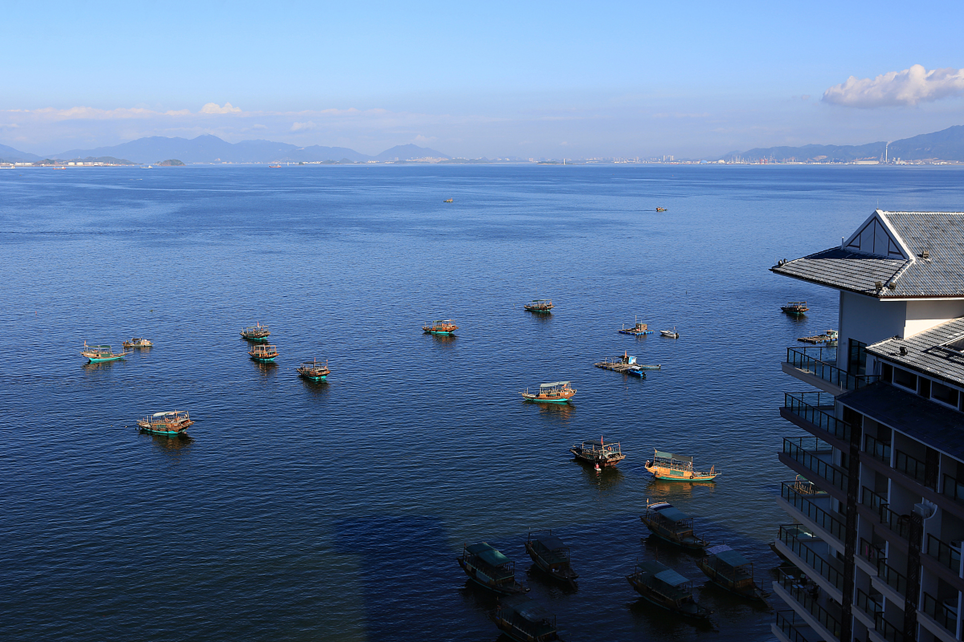 聊天时,喜欢这样"结束"的女人,大都很"聪明": 异性聊天中,也能聊出