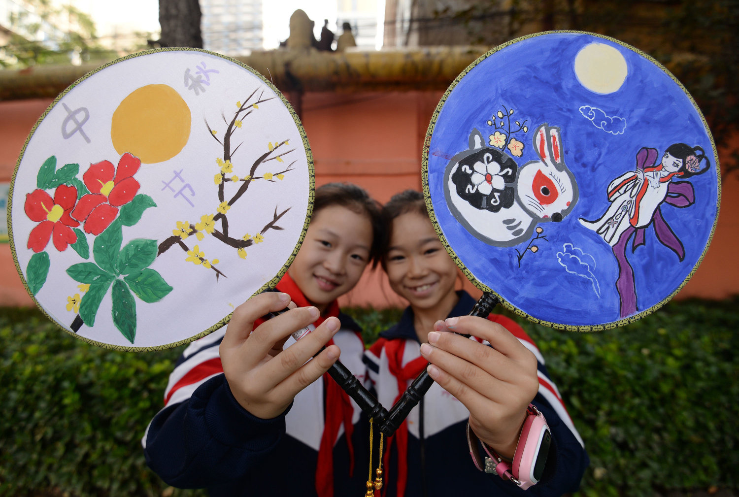 邯郸光明南小学制作手工弘扬传统文化 喜迎中秋佳节