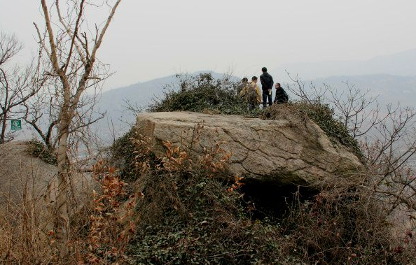 旅遊:連雲港錦屏山的孔望山