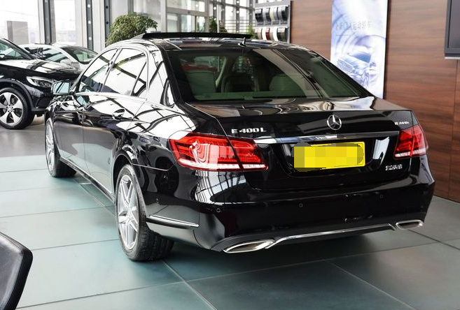 这款奔驰e400l hybrid,既时尚又大气,还非常能体现身份!