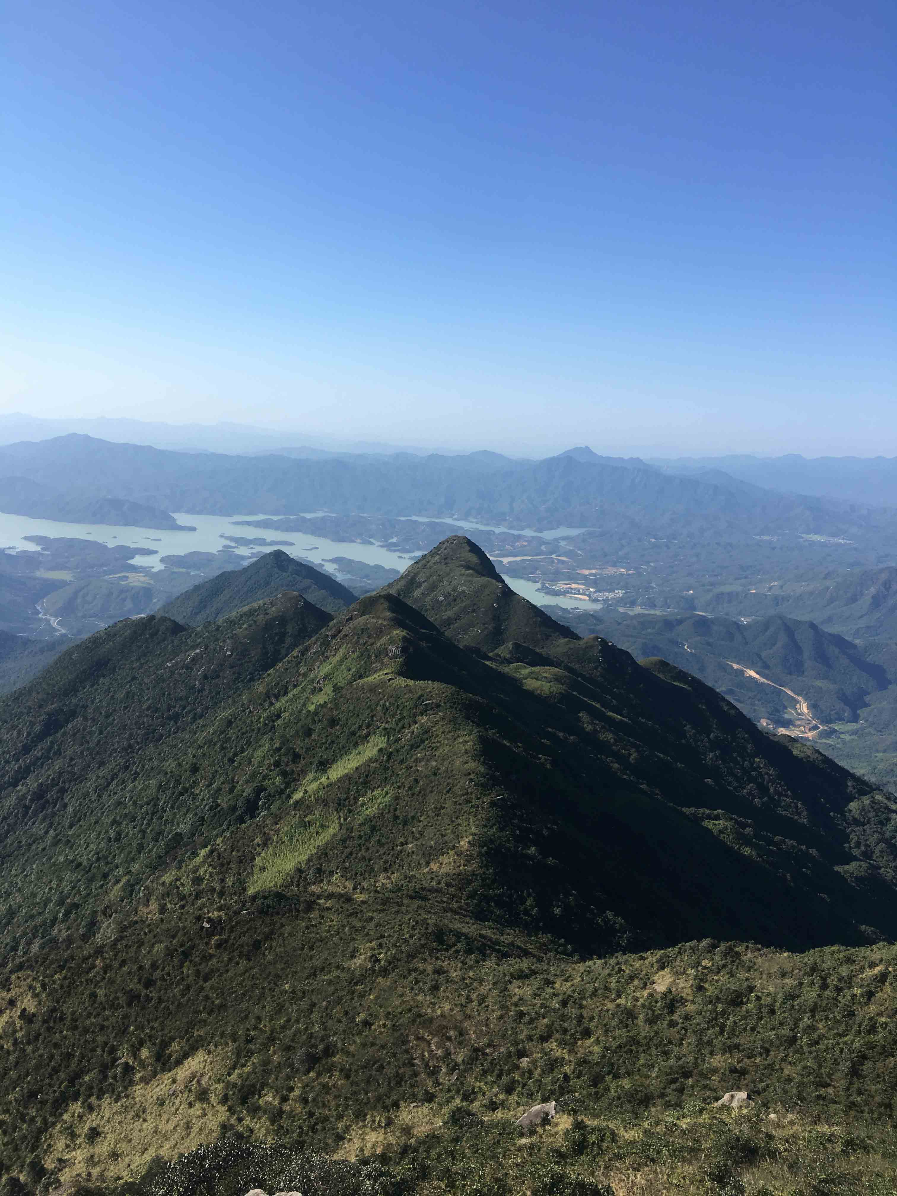 勇登惠东第一峰---莲花山