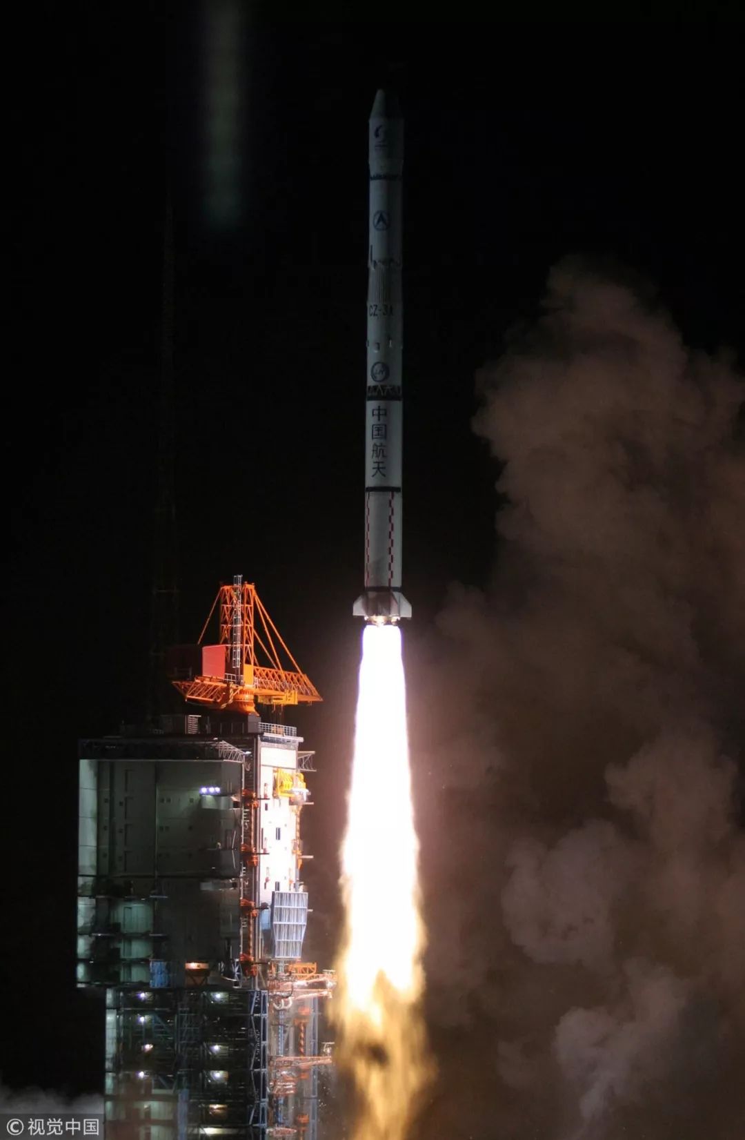 我国成功发射"中星6c"卫星,长征系列运载火箭的第300次飞行!