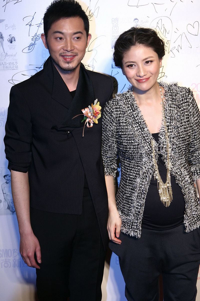 在节目里,胡可回忆起那段曾经艰难的时光:那会儿,沙溢和我陷入了分手