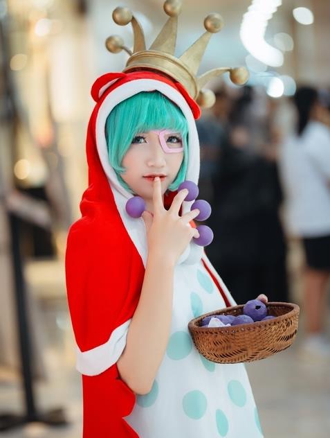 砂糖.海贼王cosplay,网友:路奇的鸽子,是某多多拼回来的吗?