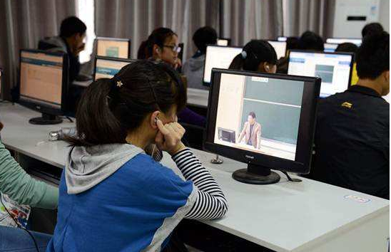 精灵说:"互联网 学习"兴起,网课知识这样能高效掌握