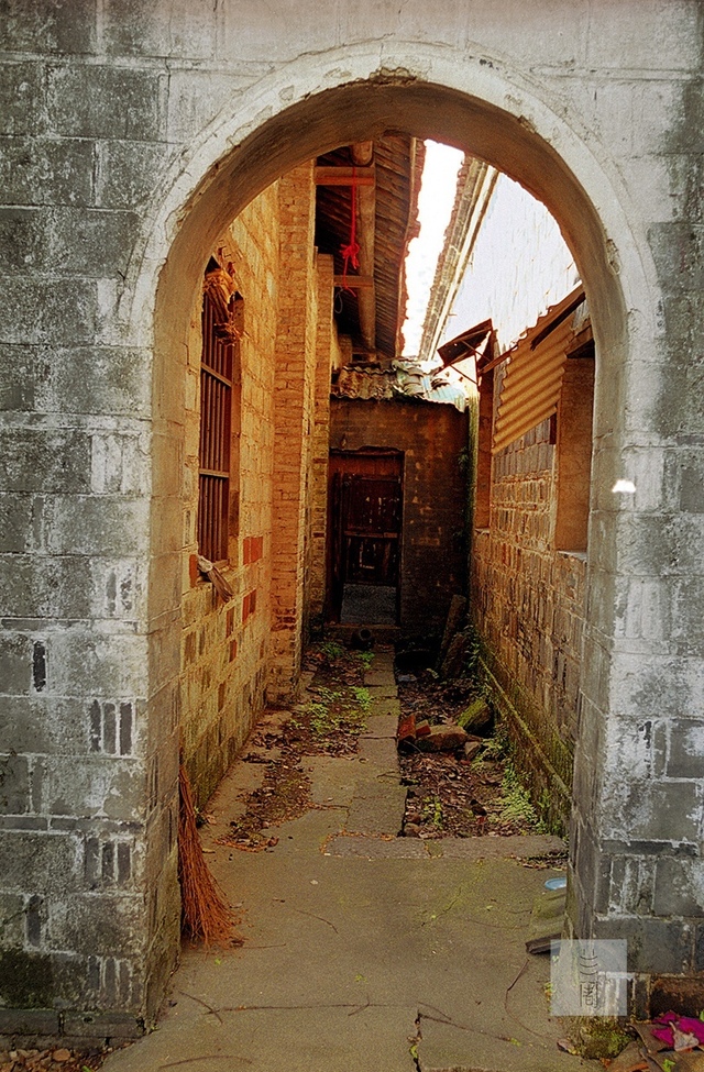 安徽桐城方以智故居—因举桂王自称龙眠,看破世界谓之大愚