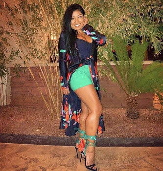 情商高!梅威瑟最宠女友却崇拜帕奎奥,仍开名车住豪宅,生活滋润