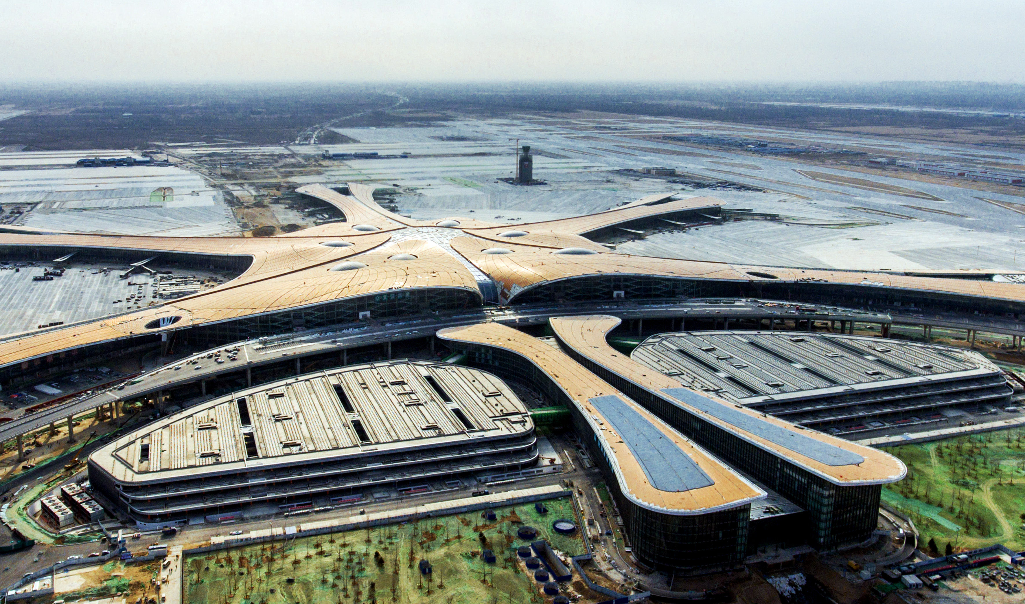 北京大兴国际机场投入运营后,中国联合航空有限公司将作为东航集团
