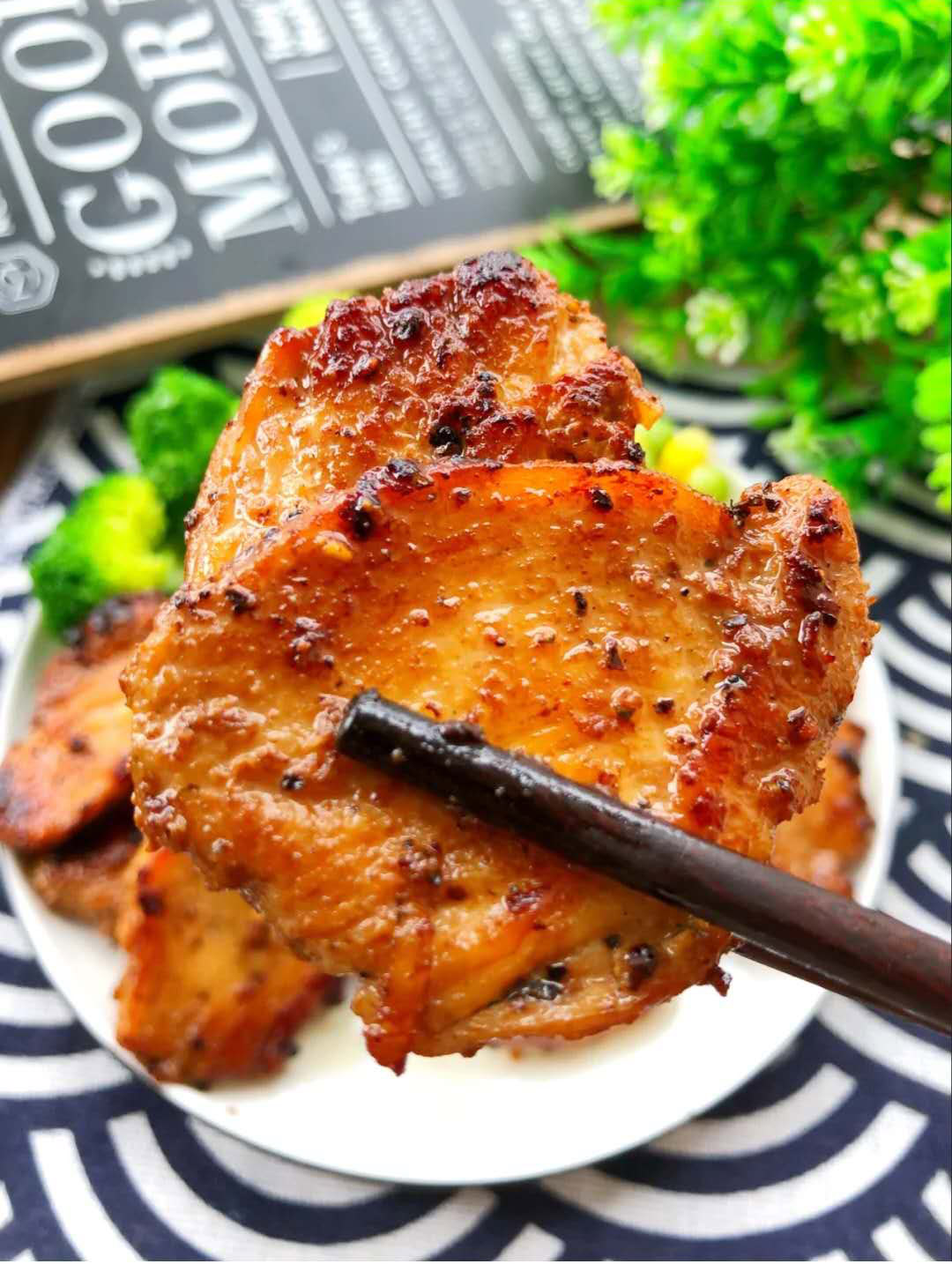 好吃不胖的蒜香黑椒鸡胸肉!低脂低卡!一定要收藏试试哦!