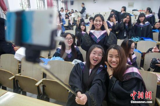 教育部致全国大学生的一封信:做守护者,修行者,识途者