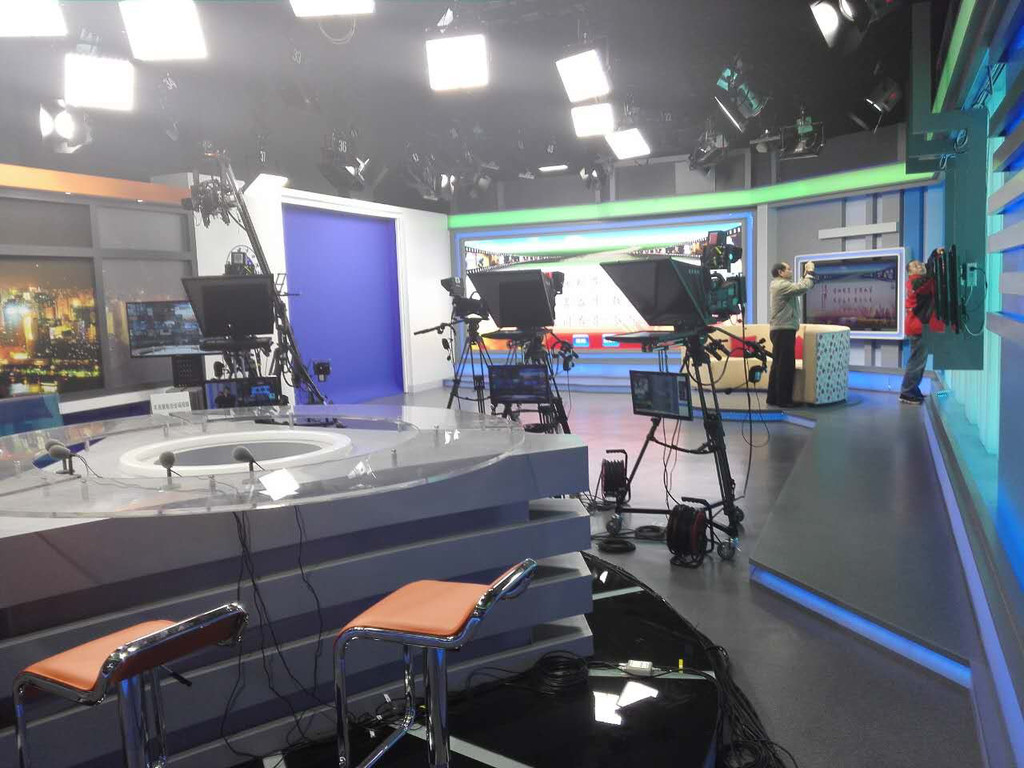 演播室 - 热门商品专区